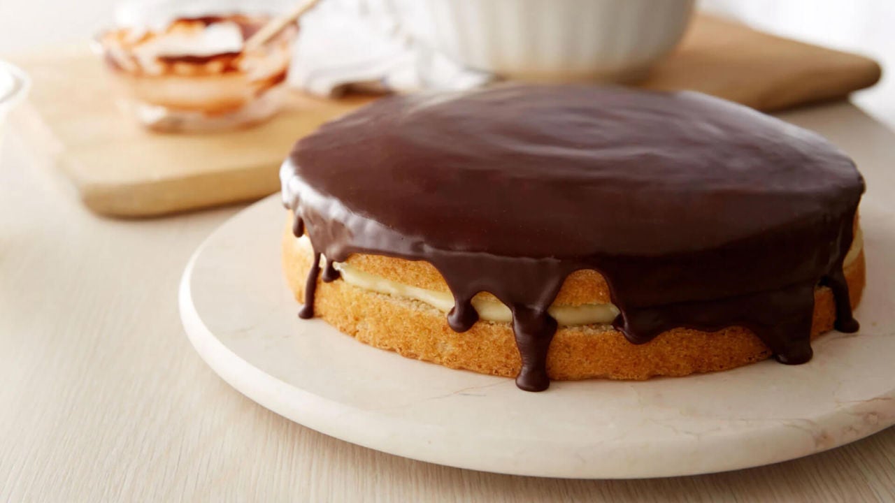 classic boston cream pie on pie plate