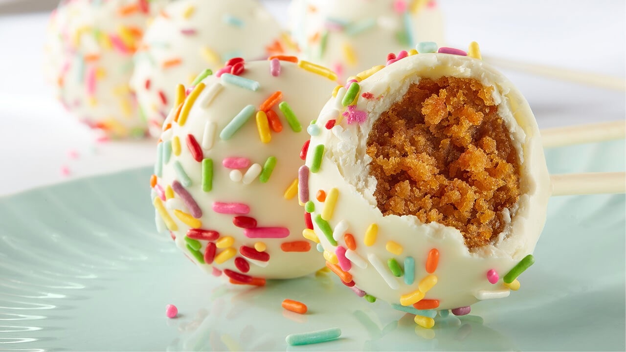 Carrot cake Pops