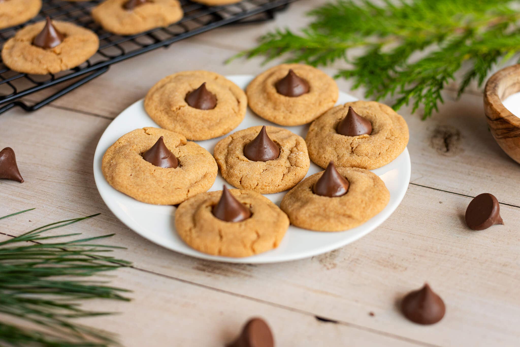 hersheys kisses candy chocolate peanut butter blossoms