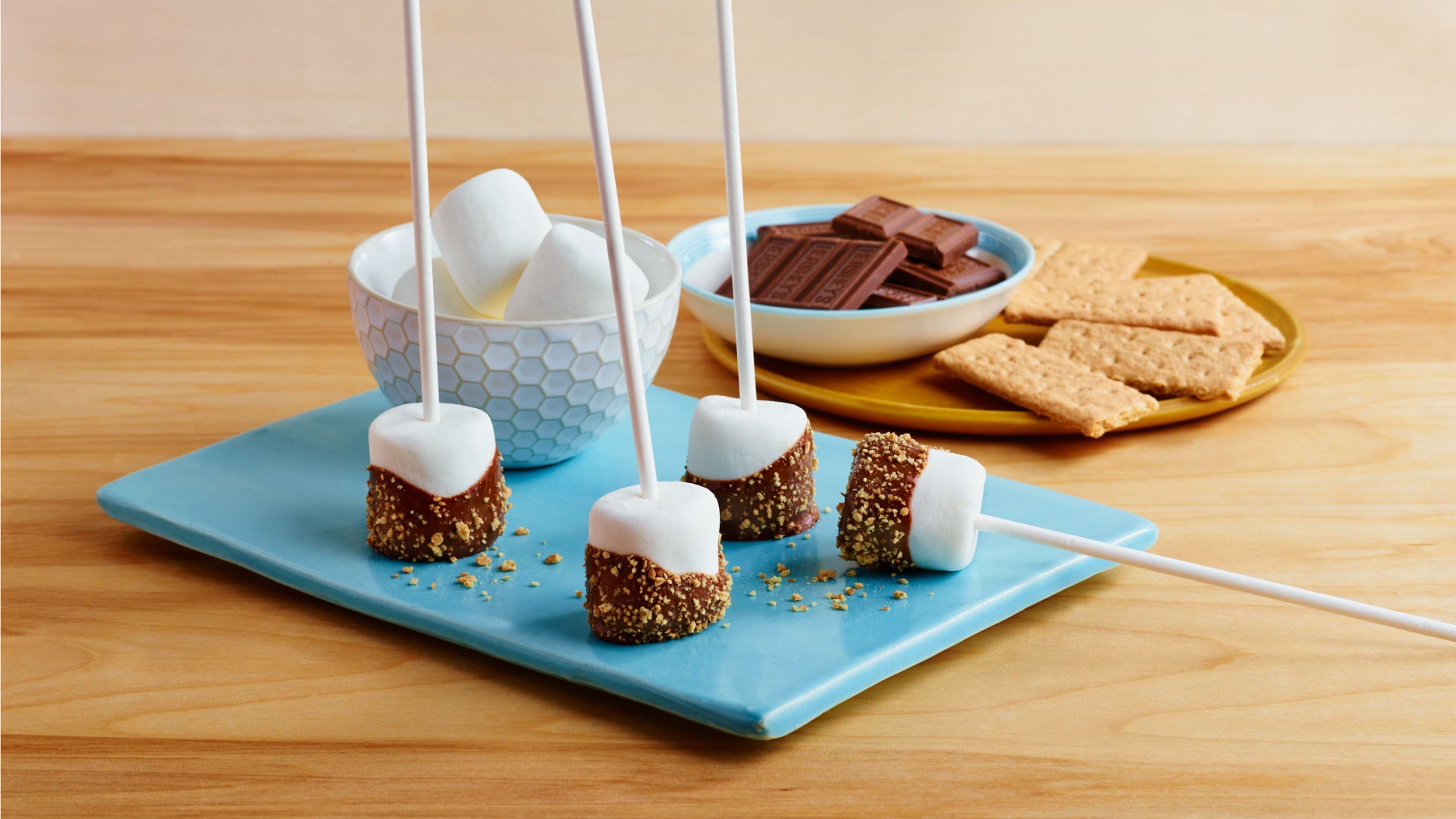 smores lollipops