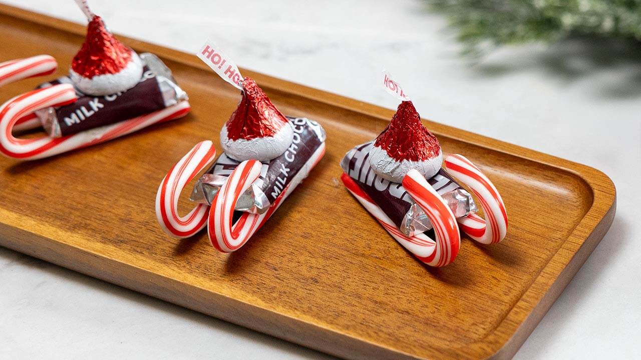 candy sleigh made of hersheys assorted miniatures candies